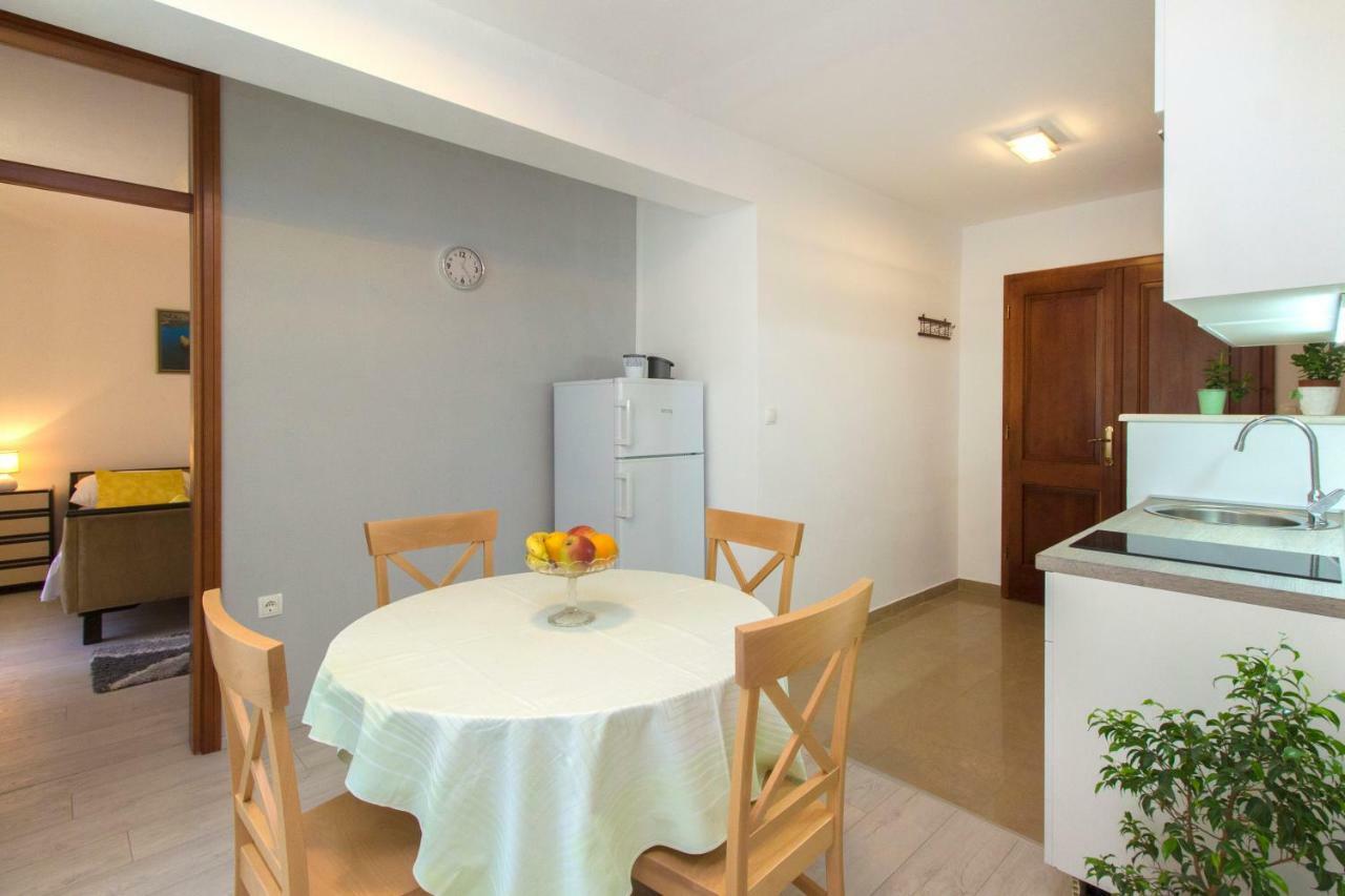 Apartman Ana สกราดิน ภายนอก รูปภาพ